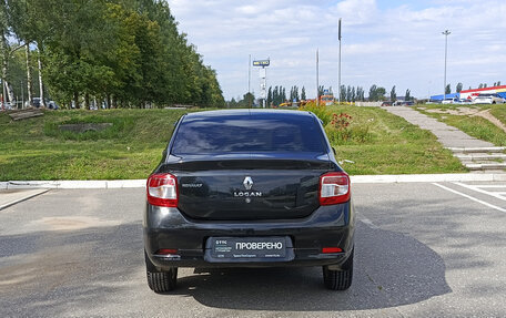 Renault Logan II, 2019 год, 900 000 рублей, 10 фотография