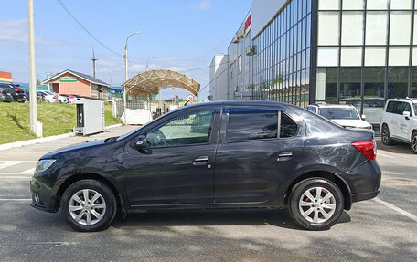 Renault Logan II, 2019 год, 900 000 рублей, 12 фотография