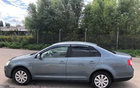Volkswagen Jetta VI, 2008 год, 589 000 рублей, 2 фотография