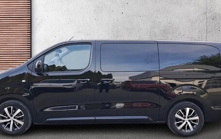 Toyota ProAce II, 2021 год, 2 800 000 рублей, 8 фотография