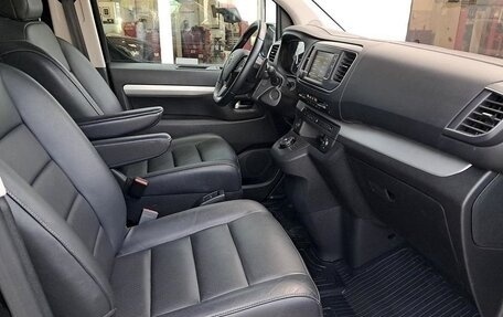 Toyota ProAce II, 2021 год, 2 800 000 рублей, 9 фотография