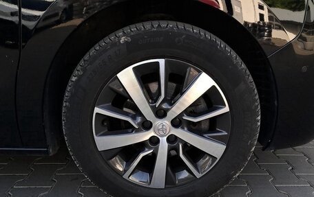 Toyota ProAce II, 2021 год, 2 800 000 рублей, 18 фотография