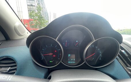 Chevrolet Cruze II, 2014 год, 850 000 рублей, 7 фотография