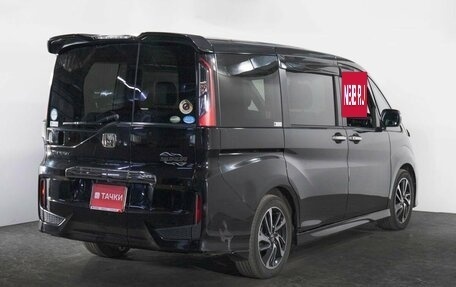 Honda Stepwgn IV, 2015 год, 1 850 000 рублей, 3 фотография