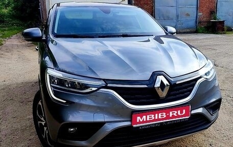 Renault Arkana I, 2021 год, 1 890 000 рублей, 1 фотография