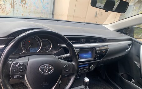 Toyota Corolla, 2014 год, 1 350 000 рублей, 4 фотография