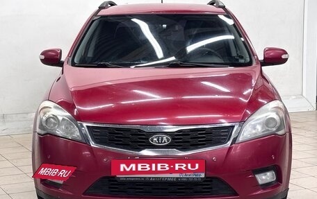 KIA cee'd I рестайлинг, 2011 год, 713 000 рублей, 2 фотография