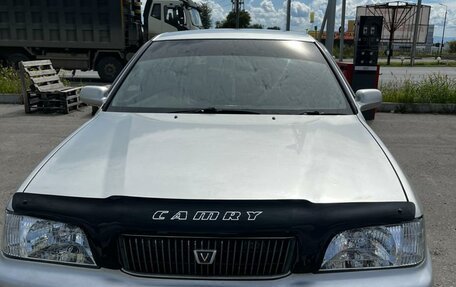 Toyota Camry, 1996 год, 400 000 рублей, 3 фотография
