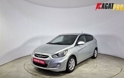 Hyundai Solaris II рестайлинг, 2011 год, 499 000 рублей, 1 фотография