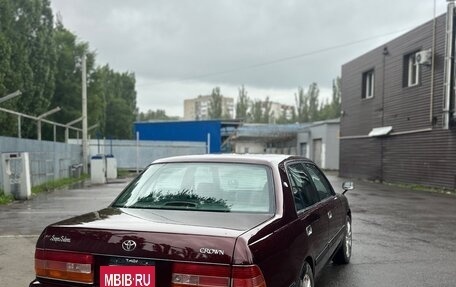 Toyota Crown, 1996 год, 550 000 рублей, 8 фотография