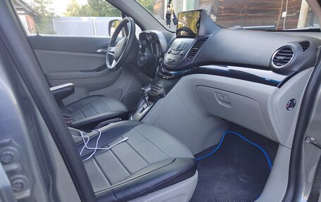 Chevrolet Orlando I, 2011 год, 1 500 000 рублей, 8 фотография