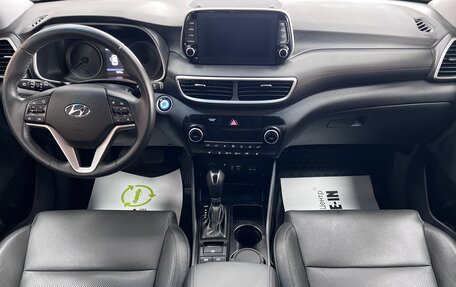 Hyundai Tucson III, 2019 год, 3 195 000 рублей, 12 фотография