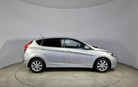 Hyundai Solaris II рестайлинг, 2011 год, 499 000 рублей, 5 фотография