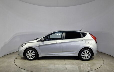 Hyundai Solaris II рестайлинг, 2011 год, 499 000 рублей, 10 фотография
