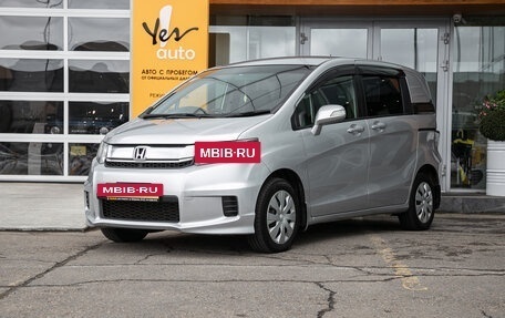 Honda Freed I, 2016 год, 1 198 000 рублей, 2 фотография