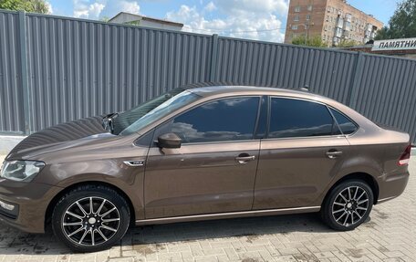 Volkswagen Polo VI (EU Market), 2019 год, 1 280 000 рублей, 2 фотография