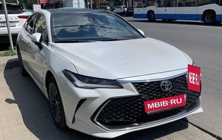 Toyota Avalon, 2022 год, 3 800 000 рублей, 3 фотография