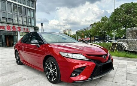 Toyota Camry, 2022 год, 2 500 000 рублей, 2 фотография