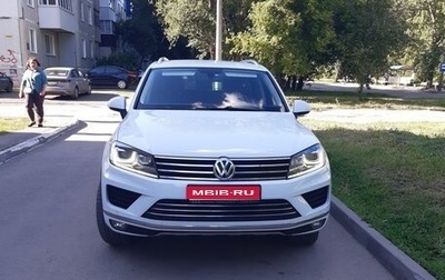 Volkswagen Touareg III, 2015 год, 2 885 000 рублей, 1 фотография