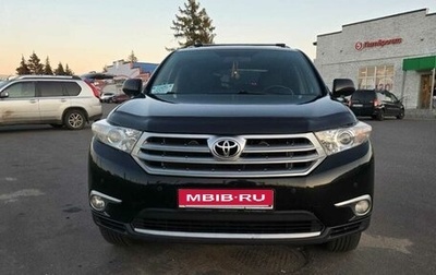 Toyota Highlander III, 2012 год, 1 900 000 рублей, 1 фотография