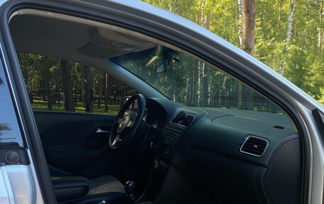 Volkswagen Polo VI (EU Market), 2012 год, 700 000 рублей, 10 фотография