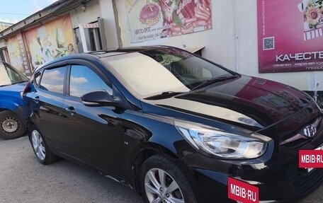 Hyundai Solaris II рестайлинг, 2013 год, 777 000 рублей, 2 фотография