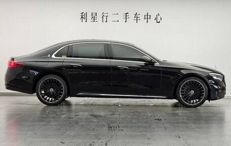 Mercedes-Benz E-Класс, 2025 год, 6 300 000 рублей, 5 фотография