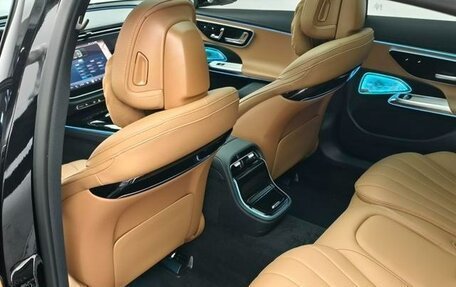 Mercedes-Benz E-Класс, 2025 год, 6 300 000 рублей, 11 фотография