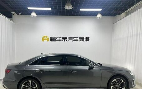 Audi A4, 2024 год, 2 750 000 рублей, 2 фотография