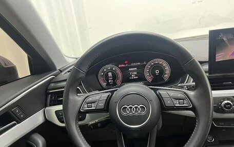Audi A4, 2024 год, 2 750 000 рублей, 10 фотография