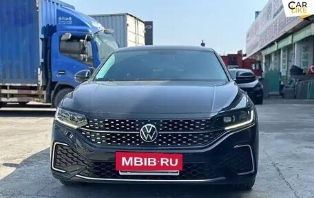 Volkswagen Passat B8 рестайлинг, 2022 год, 2 300 000 рублей, 2 фотография
