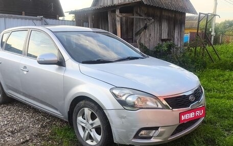 KIA cee'd I рестайлинг, 2010 год, 550 000 рублей, 3 фотография