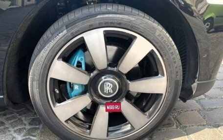 Rolls-Royce Cullinan, 2022 год, 21 000 000 рублей, 7 фотография