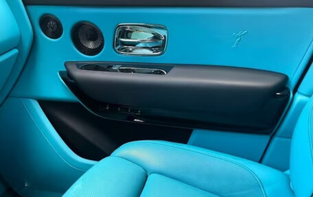 Rolls-Royce Cullinan, 2022 год, 21 000 000 рублей, 29 фотография