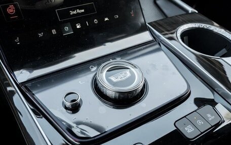 Cadillac Escalade V, 2025 год, 20 590 000 рублей, 8 фотография