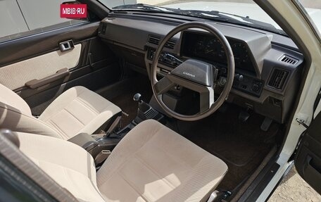 Toyota Carina, 1985 год, 450 000 рублей, 10 фотография