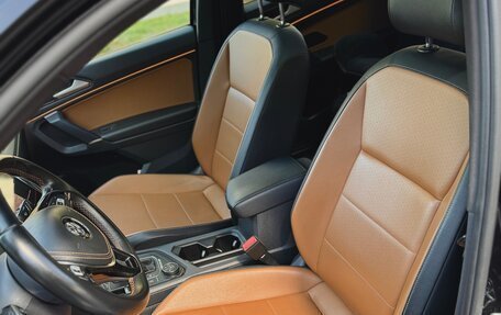 Volkswagen Tiguan II, 2017 год, 2 530 000 рублей, 9 фотография