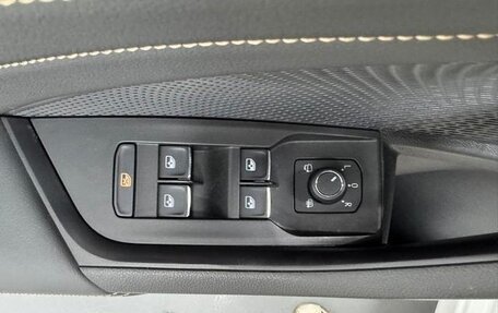 Skoda Octavia IV, 2021 год, 2 860 000 рублей, 2 фотография