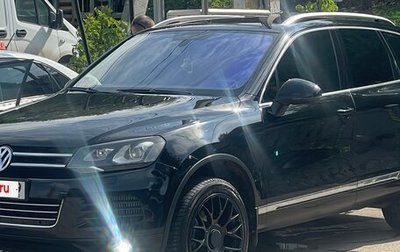 Volkswagen Touareg III, 2011 год, 2 190 000 рублей, 1 фотография