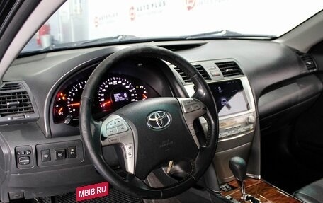Toyota Camry, 2011 год, 1 049 000 рублей, 7 фотография