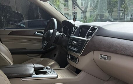 Mercedes-Benz M-Класс, 2013 год, 2 800 000 рублей, 15 фотография