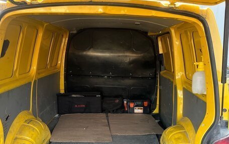 Volkswagen Transporter T5 рестайлинг, 2008 год, 830 000 рублей, 4 фотография