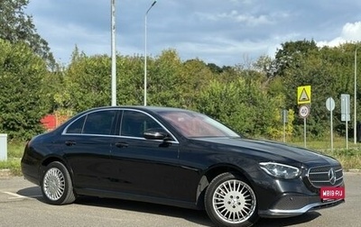Mercedes-Benz E-Класс, 2020 год, 2 300 000 рублей, 1 фотография