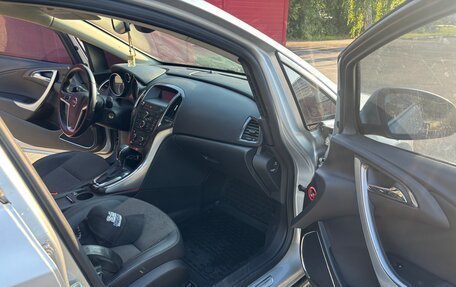Opel Astra J, 2010 год, 950 000 рублей, 9 фотография