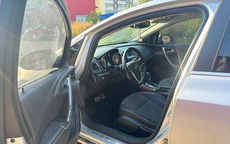 Opel Astra J, 2010 год, 950 000 рублей, 8 фотография