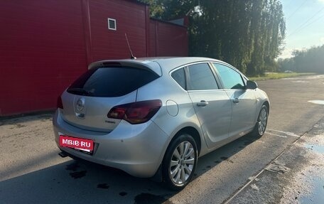 Opel Astra J, 2010 год, 950 000 рублей, 4 фотография