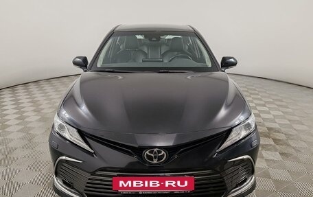 Toyota Camry, 2021 год, 3 245 000 рублей, 2 фотография