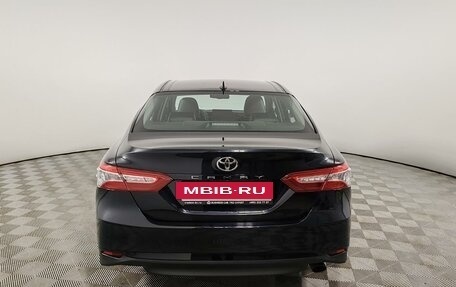 Toyota Camry, 2021 год, 3 245 000 рублей, 6 фотография