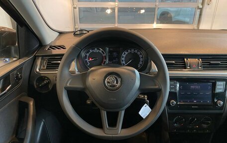 Skoda Rapid I, 2017 год, 965 000 рублей, 10 фотография
