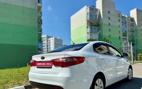 KIA Rio III рестайлинг, 2014 год, 995 000 рублей, 3 фотография